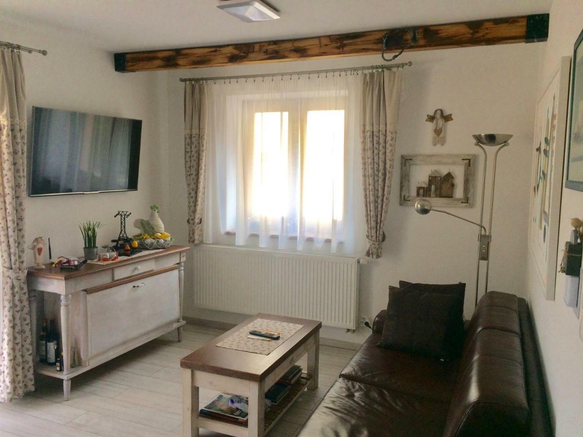 Maliarik – Apartmán Deluxe Deménvölgy Kültér fotó